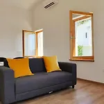 Brand New W Balcony & Perfect Seaview At Center