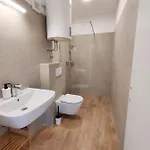 Apartman Brand New W Balcony & Perfect Seaview At Center