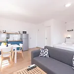 Brand New W Balcony & Perfect Seaview At Center