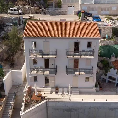 Brand New W Balcony & Perfect Seaview At Center Apartman Hvar Town