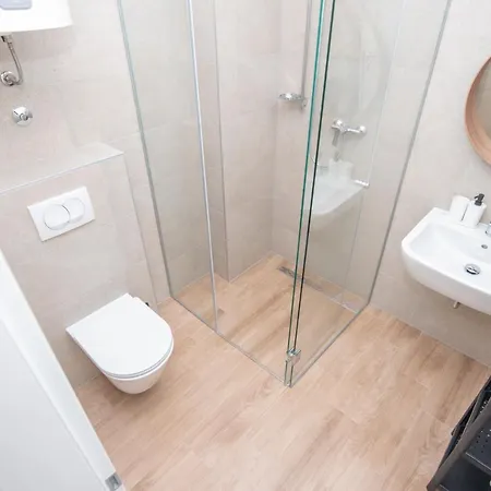 Brand New W Balcony & Perfect Seaview At Center * هفار