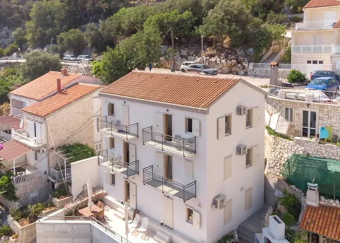 Brand New W Balcony & Perfect Seaview At Center アパート *