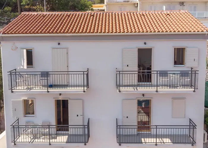 Brand New W Balcony & Perfect Seaview At Center Apartment Hvar Town