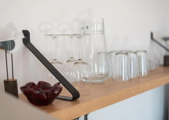 Brand New W Balcony & Perfect Seaview At Center *