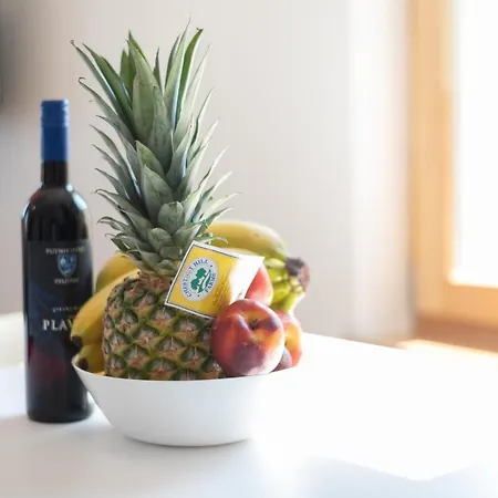 Brand New W Balcony & Perfect Seaview At Center