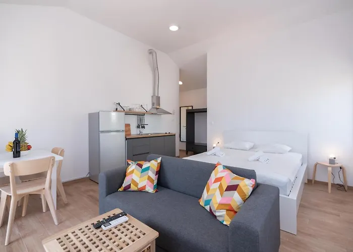 Brand New W Balcony & Perfect Seaview At Center Hvar Town